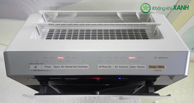 Bảng điều khiển máy lọc không khí và tạo ẩm Panasonic F-VXK70A
